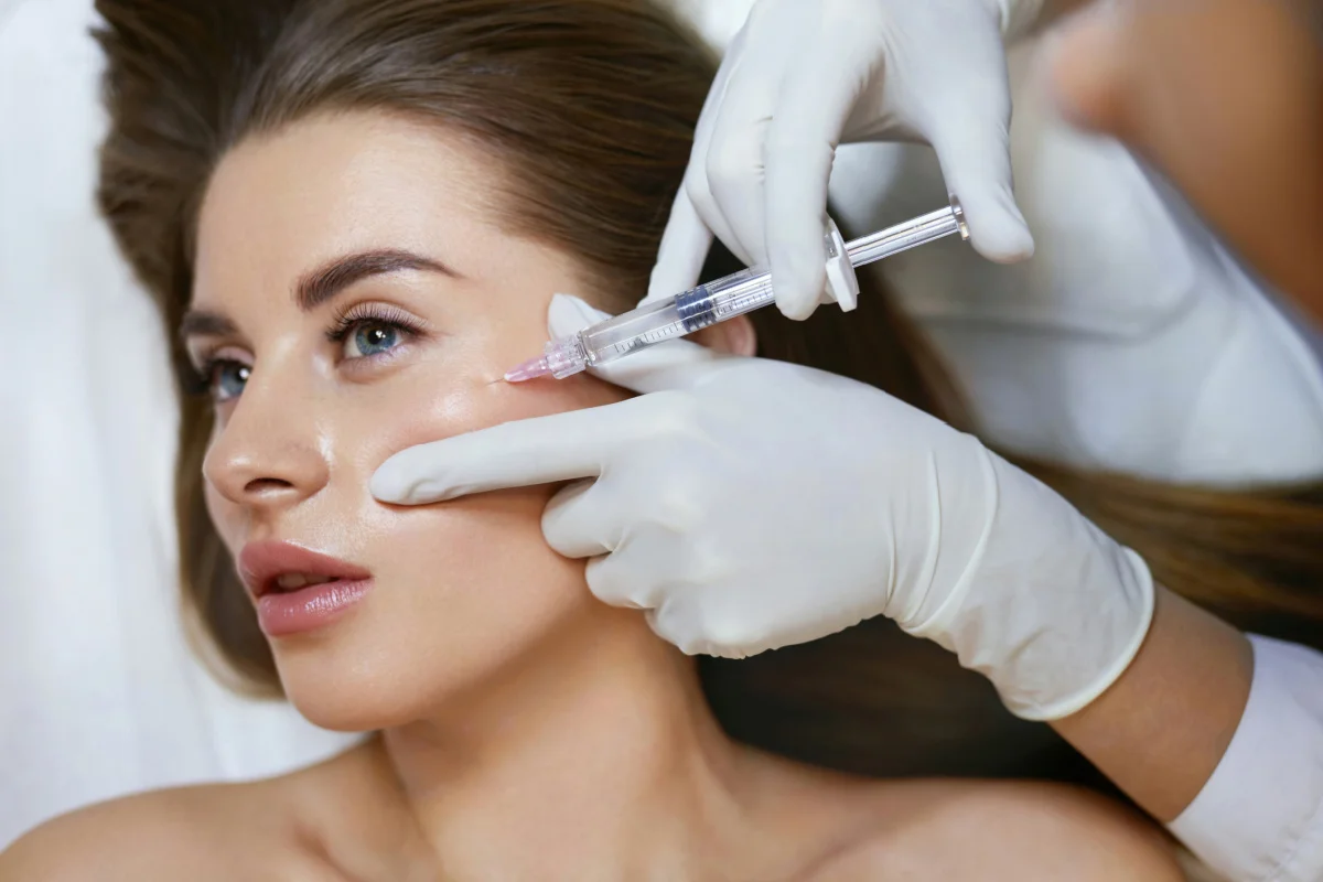 Woman Gets Injectable Dermal Fillers Following COVID Vaccine